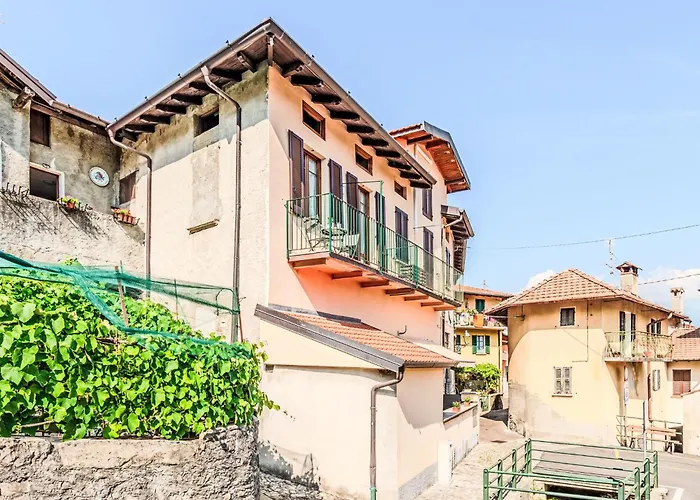 La Casa Di Carlo By Interhome Lägenhet Lenno